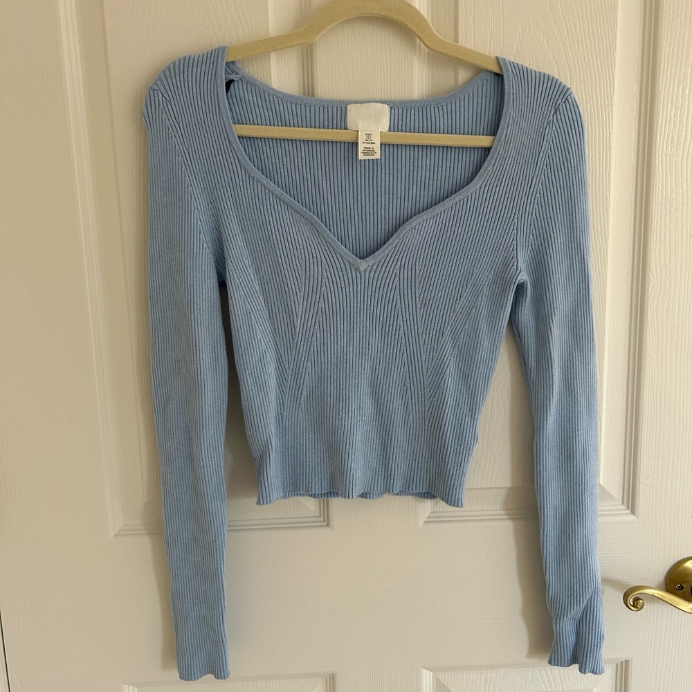 Blue H&M sweater top 🩵